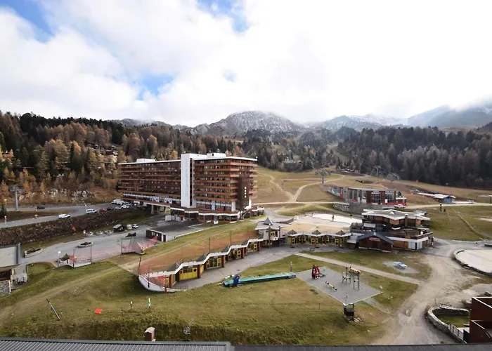 Апартаменты Le Mont Blanc - 3 Pieces 6 Personnes - Le Mont-blanc- 072mb -plagne Centre Mae-6024 Ла-Плань