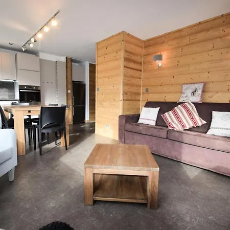 Résidence Le Mont Blanc - 3 Pièces 6 Personnes - Le Mont-blanc- 072mb -plagne Centre Mae-6024 Apartamento *